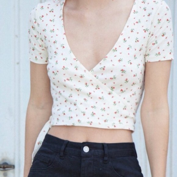 Brandy Melville Tops - Brandy Melville | Floral tie top